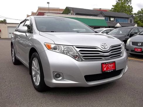 Used 2011 Toyota Venza w/ Convenience Pkg FWD image 4
