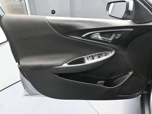 Used 2024 Chevrolet Malibu LT FWD image 13