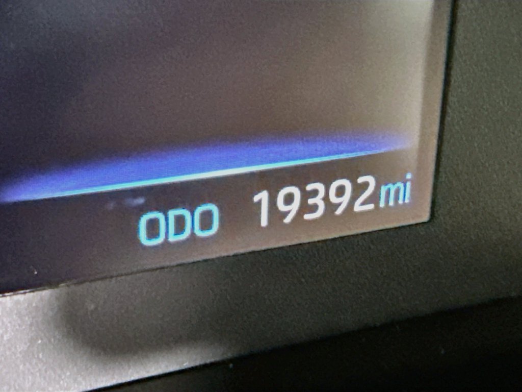 Certified 2025 Toyota Corolla Cross L FWD image 5