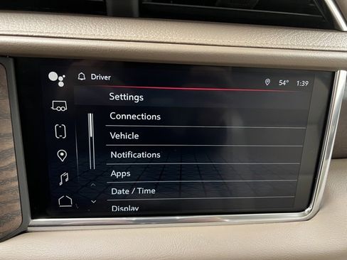 Used 2023 GMC Yukon XL Denali image 37