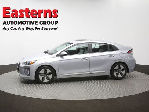 Used 2022 Hyundai Ioniq SEL FWD image 58
