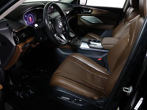 Certified 2024 Acura MDX SH-AWD w/ Technology Package image 12
