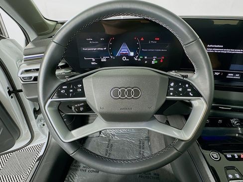 Used 2025 Audi A5 2.0T Premium Plus w/ Premium Plus AWD/4WD image 19