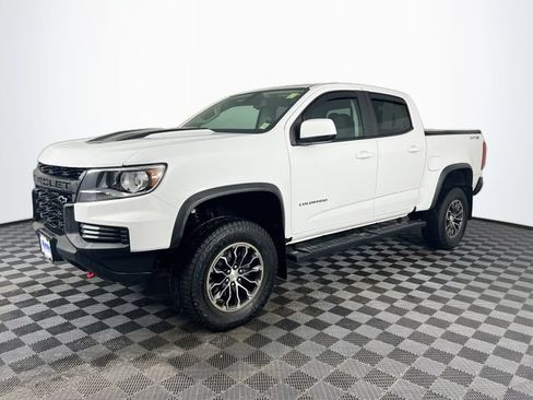 Used 2022 Chevrolet Colorado ZR2 AWD/4WD image 2