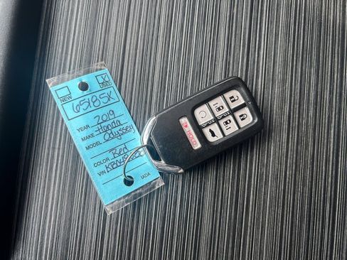 Used 2019 Honda Odyssey EX-L image 36