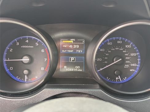 Used 2018 Subaru Outback 2.5i Premium AWD/4WD image 23
