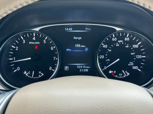 Used 2015 Nissan Rogue SL AWD/4WD image 30