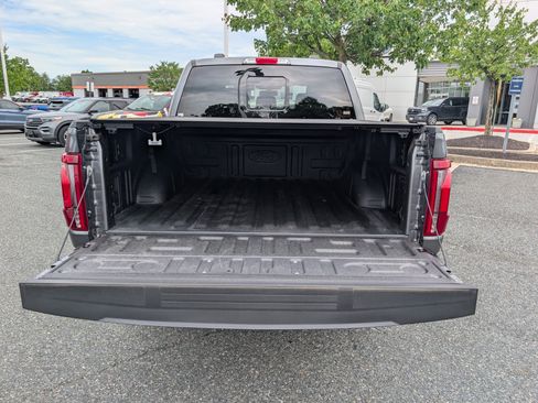 Used 2025 Ford F150 Lariat w/ Equipment Group 502A High AWD/4WD image 12