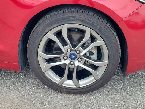 Certified 2020 Ford Fusion Titanium FWD image 8
