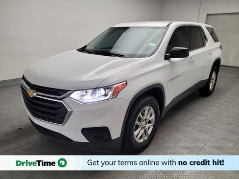 Used 2020 Chevrolet Traverse LS image 1