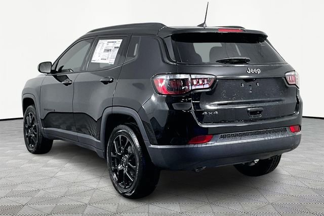 New 2026 Jeep Compass Latitude AWD/4WD image 4