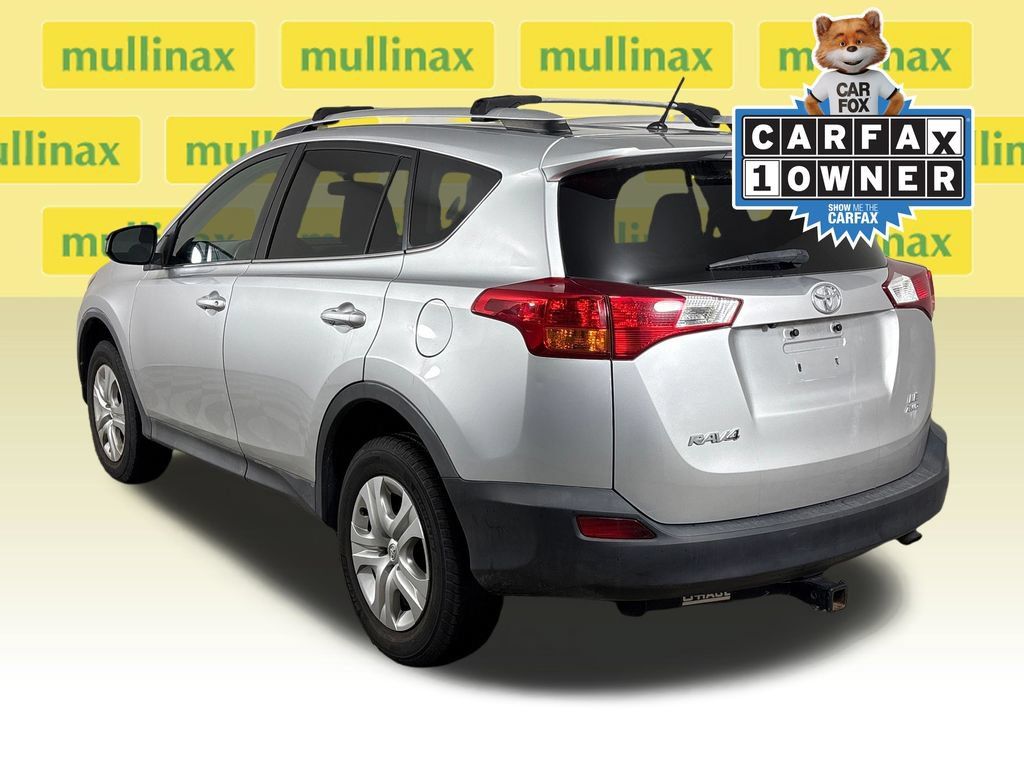 Used 2014 Toyota RAV4 LE AWD/4WD image 11