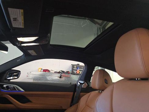 Used 2021 BMW 430i xDrive Coupe w/ M Sport Package AWD/4WD image 8