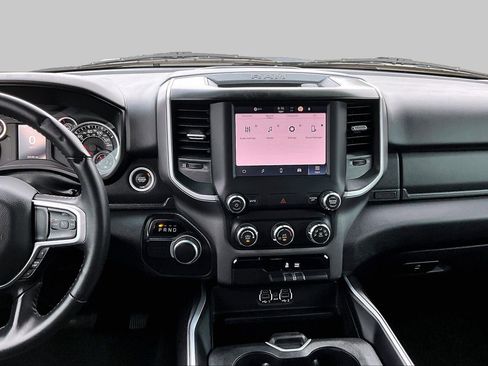 Used 2022 RAM 1500 Big Horn RWD image 6