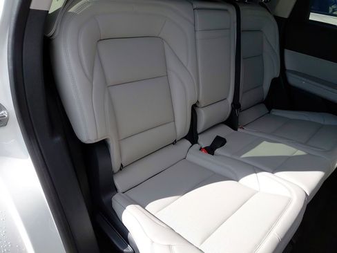 New 2026 Lincoln Nautilus Premier image 24