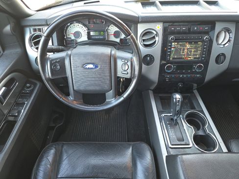 Used 2013 Ford Expedition EL Limited image 13