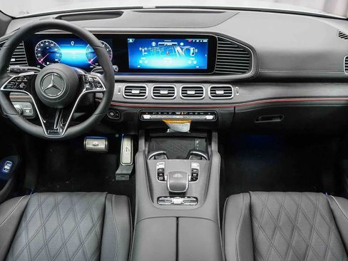 New 2026 Mercedes-Benz Maybach GLS 600 4MATIC image 12