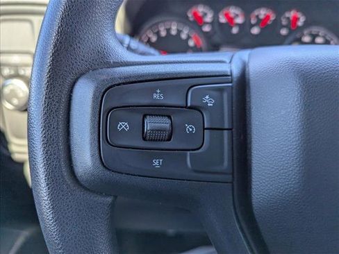 Used 2024 Chevrolet Silverado 1500 Custom image 13