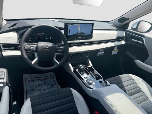 New 2026 Mitsubishi Outlander SE AWD/4WD image 24