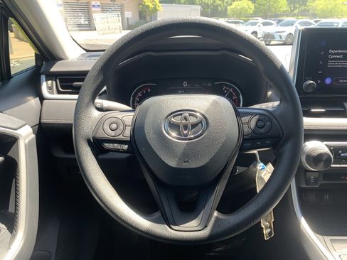 Used 2023 Toyota RAV4 LE image 18