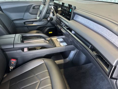 New 2027 Kia Telluride SX X-Pro AWD/4WD image 16