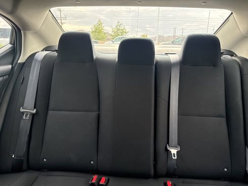 Used 2024 Nissan Sentra S FWD image 18