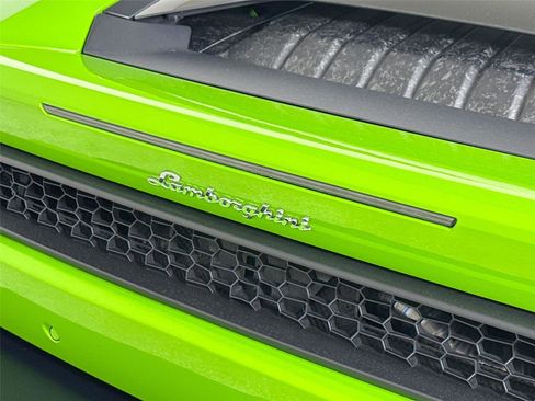 Used 2018 Lamborghini Huracan LP 580-2 image 33
