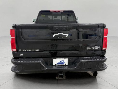 Used 2025 Chevrolet Silverado 3500 High Country w/ High Country Premium Package image 7
