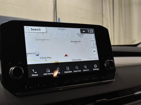 Used 2023 Mitsubishi Outlander SEL image 15