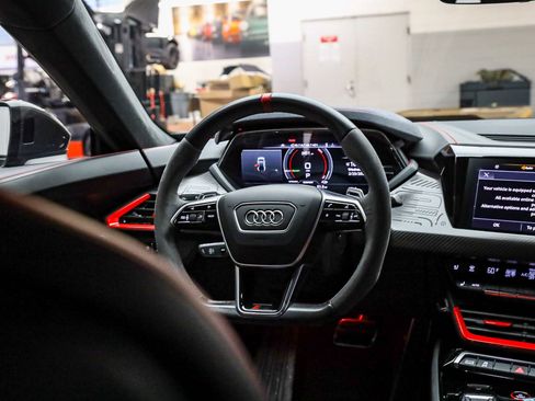 Used 2023 Audi RS e-tron GT AWD/4WD image 24