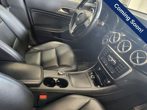 Used 2014 Mercedes-Benz CLA 250 4MATIC image 23