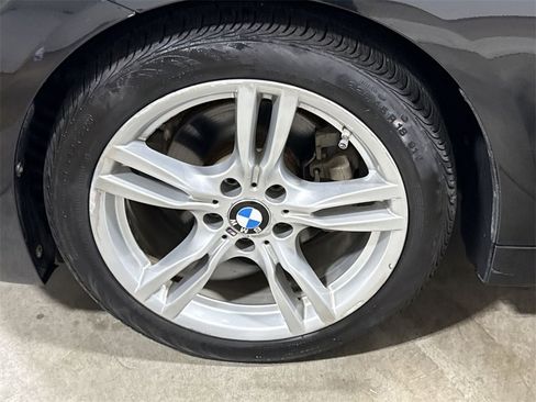 Used 2018 BMW 430i Convertible image 26