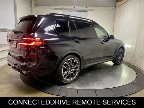 Used 2024 BMW X7 xDrive40i w/ M Sport Package AWD/4WD image 7