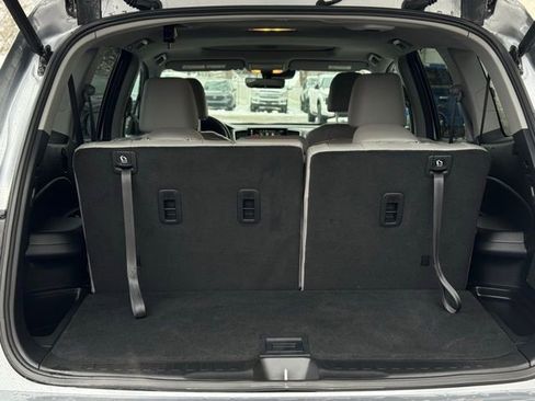 Used 2022 Honda Pilot Special Edition image 9