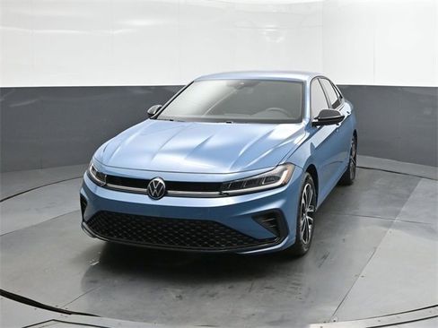 New 2025 Volkswagen Jetta Sport image 30