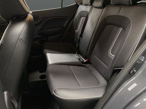 Used 2023 Hyundai Venue Limited w/ Cargo Package image 27