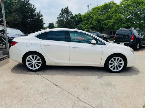 Used 2013 Buick Verano Convenience FWD image 2