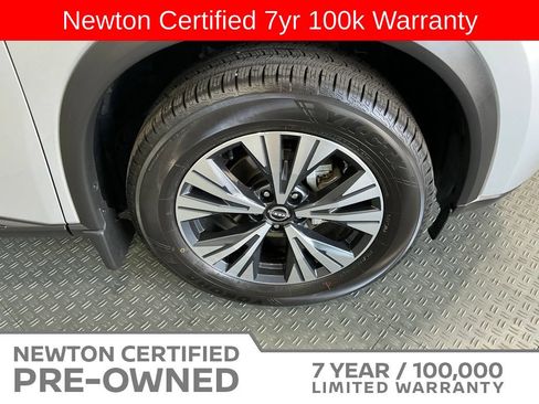 Used 2023 Nissan Rogue SV FWD image 44