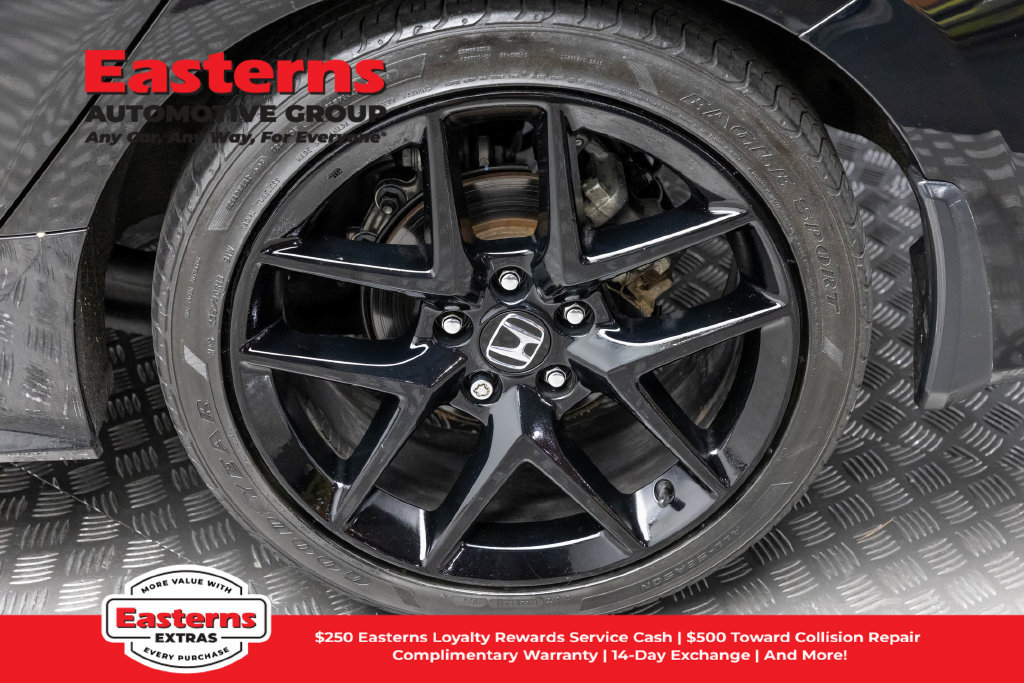 Used 2023 Honda Civic Sport image 9