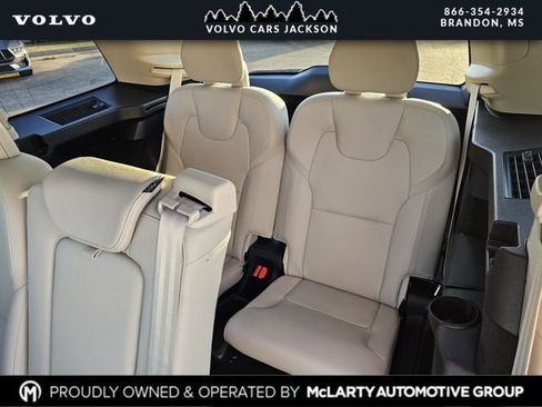 Certified 2024 Volvo XC90 B6 Core w/ Climate Package image 18
