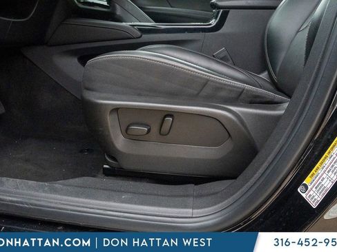 Used 2023 Buick Envision Essence FWD image 18