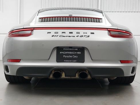 Certified 2019 Porsche 911 GT3 RS image 6