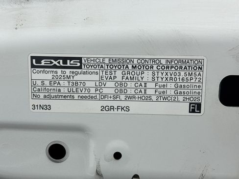 Used 2025 Lexus IS 350 F Sport w/ Navigation Package RWD image 21