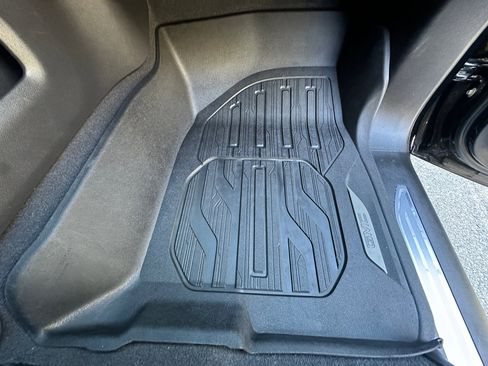 Used 2019 GMC Sierra 1500 SLT w/ SLT Premium Plus Package image 35