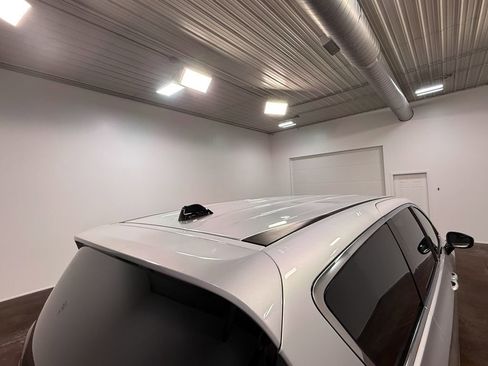 Used 2024 Chrysler Pacifica Touring-L image 44