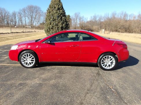 Used 2006 Pontiac G6 GT w/ Premium Value Package image 9