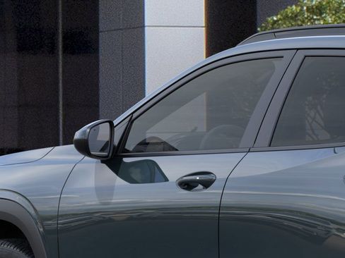 New 2026 Chevrolet Trax LT w/ Driver Confidence Package image 12