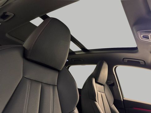 New 2025 Audi Q6 e-tron Premium Plus image 16