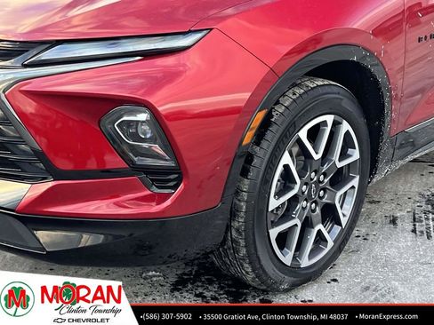 Certified 2023 Chevrolet Blazer RS w/ Enhanced Convenience Package image 10