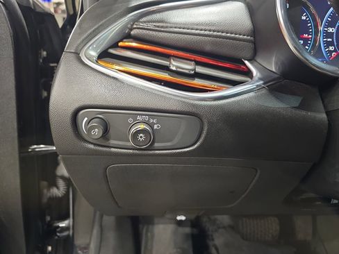 Used 2024 Chevrolet Malibu LT image 25